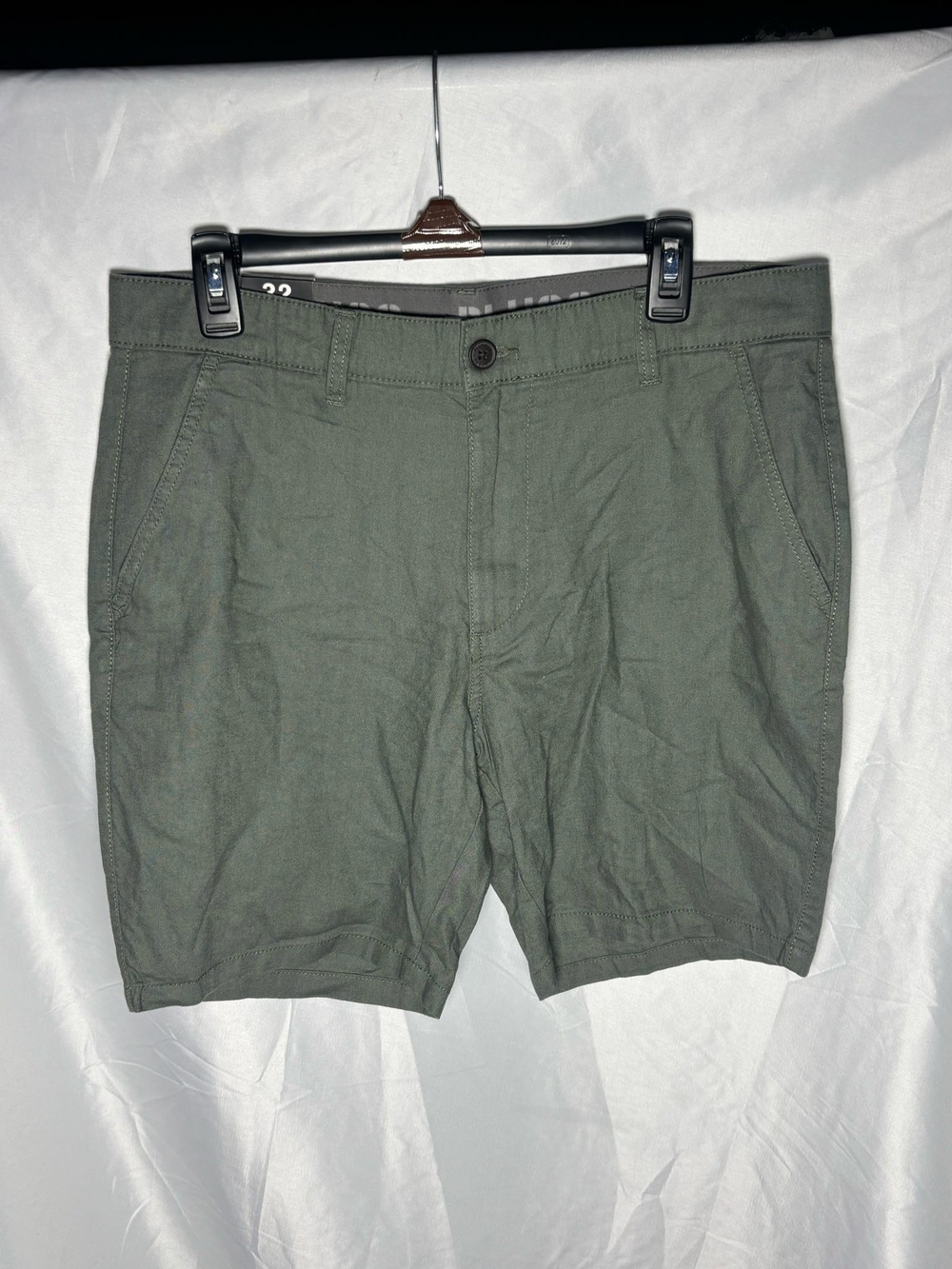 Plugg Olive Green Flat-Front Men's Chino Shorts